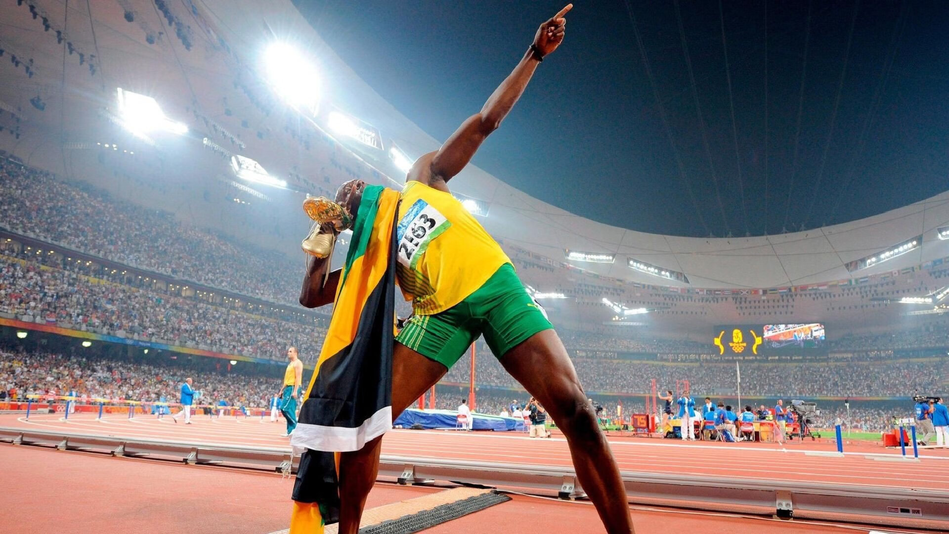 田径赛场焦点！韩国队对阵意大利队，体能极限考验，赛场硬仗一触即发